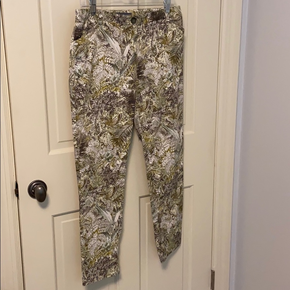 Elliott Lauren pants, like new.